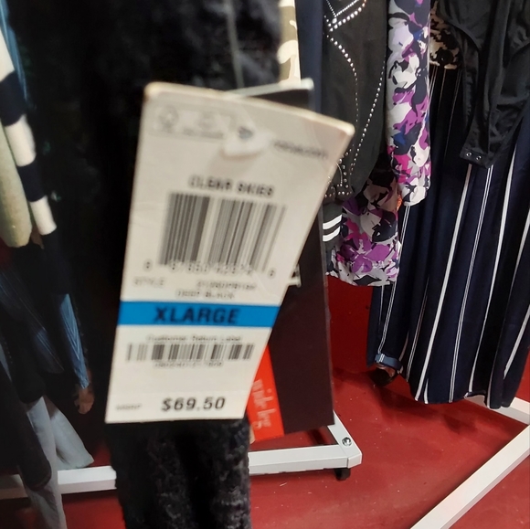 Womens Pants - Picture 2 of 4